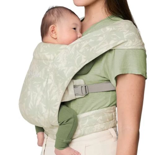 Shop Embrace Baby Carrier For Newborn | Ergobaby