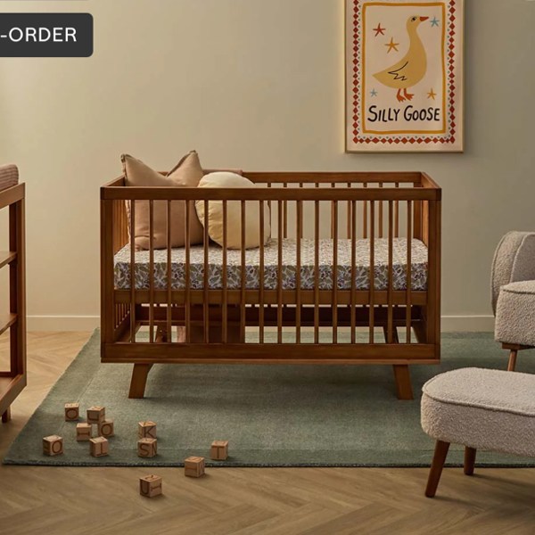 Aspen Classic Cot - Hazelnut