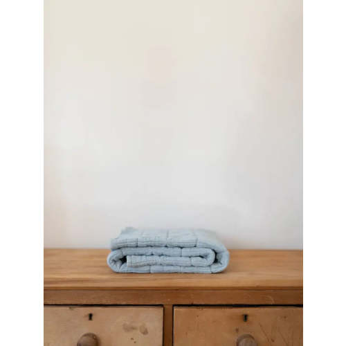 NEW GRAIN QUILTED BABY BLANKET || POWDER