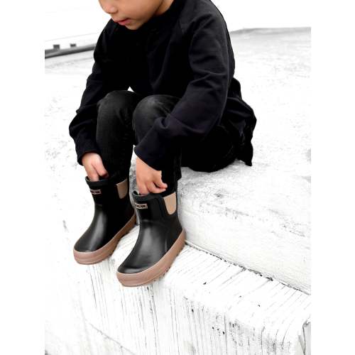 Classic Midi Boot in Black / Taupe