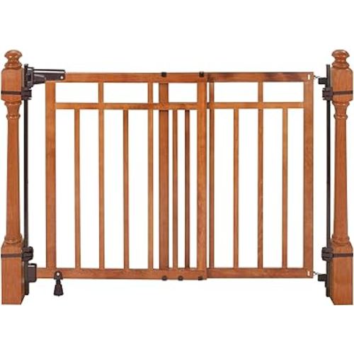 Summer Infant Wood Banister & Stair Safety Pet and Baby Gate, 32"-48" Wide, 33" Tall, Install Banister to Banister or Wall, or Wall to Wall in Doorway or Stairway, Banister and Hardware Mounts - Oak
