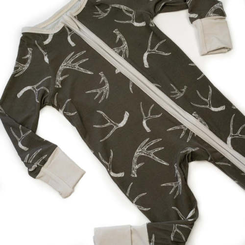 Antlers Zippy – Bow Crew Apparel - Bow Hunting Lifestyle Apparel