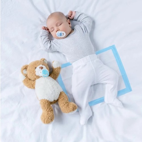 Rocinha 100 Pack Disposable Changing Pads Baby Disposable Underpads Waterproof Diaper Changing Pad Breathable Underpads Bed Table Protector Mat, 17 Inches x 13 Inches
