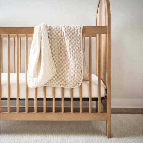 Itzy Blanket, Check Yes - Itzy Ritzy | Maisonette