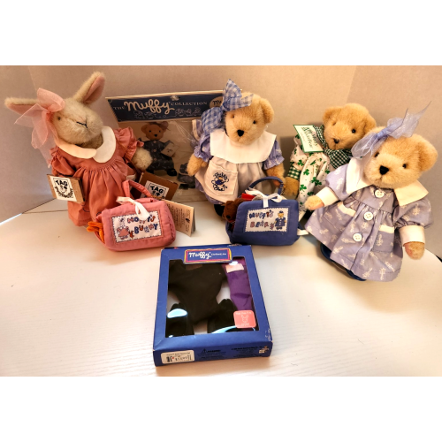Collection Muffy VanderBears with Muffy's Bears, Hoppy, and Muffeen