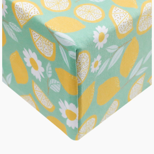 Copper Pearl Printed Premium Crib Sheet - Lemon