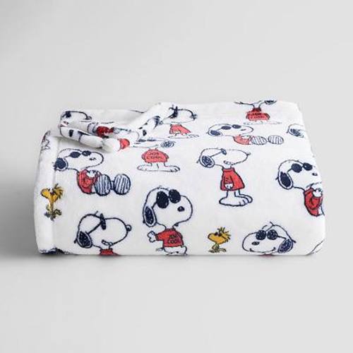 The Big One® Peanuts Snoopy & Woodstock Joe Cool Plush Throw Blanket
