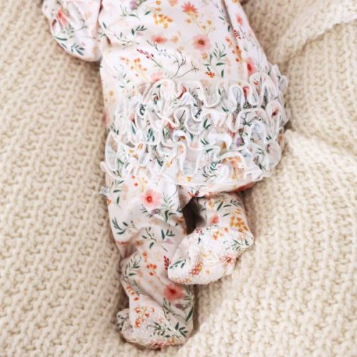 Winnie’s Wildflowers Ruffle Zipper Footie – Pcastbaby