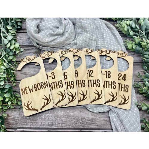Nursery Closet Dividers/Hunter Baby Closet Divider/Buck Baby Cloths Organizer/Country Baby Clothes Organizer/Deer Baby Cloths Organizer
