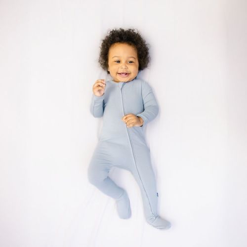 Larkspur Baby Zip Footie In Stone - Newborn
