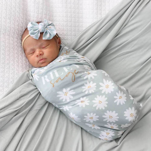 Soft Green Daisy Personalized Swaddle Blanket