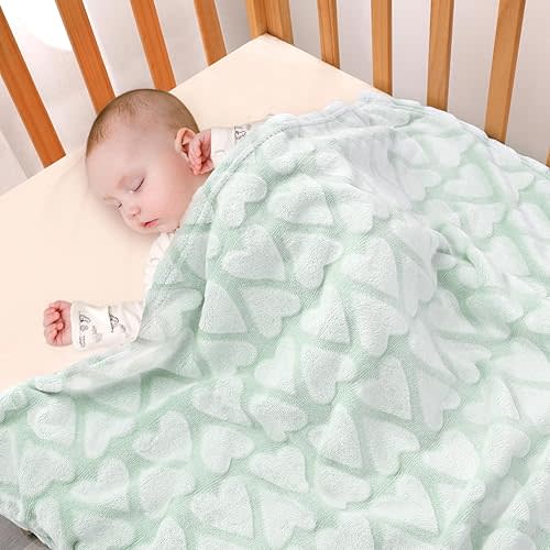 Bertte Plush Baby Blanket for Boys Girls | Swaddle Receiving Blankets Super Soft Warm Lightweight Breathable for Infant Toddler Crib Stroller - 33"x43" Large, Green Hearts Embossed