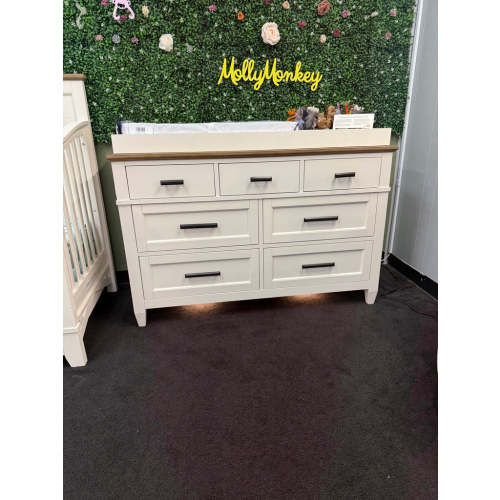 Parker House Artisan 7 Drawer Dresser