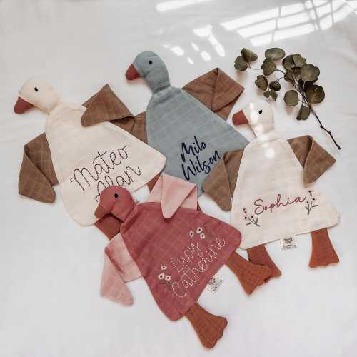 Goose Lovey, Animal Security Blanket