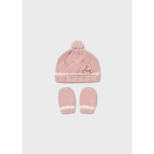 Newborn Hat and Mittens Set