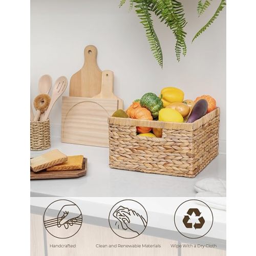 StorageWorks Wicker Storage Basket, Water Hyacinth Basket for Organizing, Decorative Water Hyacinth Storage Baskets, Set of 2, Large and Small