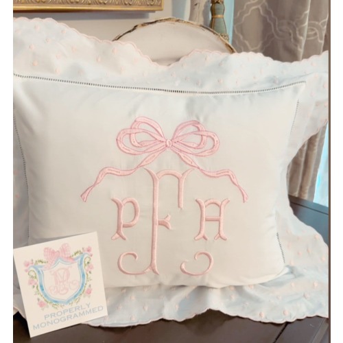 Monogram Scallop Baby Girl Pillow, Nursery Pillow, Personalized Baby Gift, Monogram Baby Pillow, Decorative Throw, Personalized Pillow