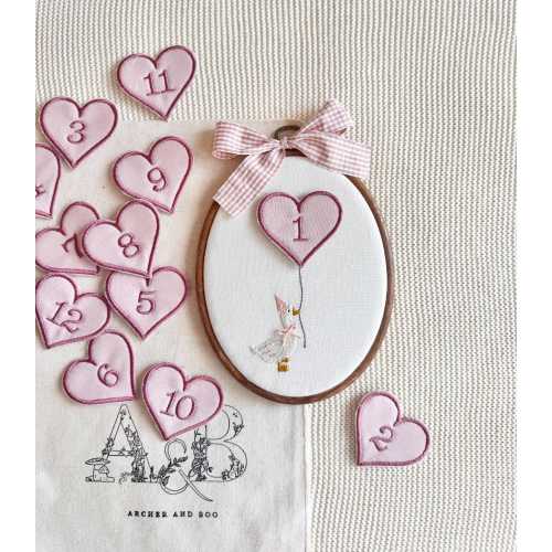Baby milestone hoop with embroidered goose and monthly 1-12 appliqué ballon, personalised newborn photo prop gift