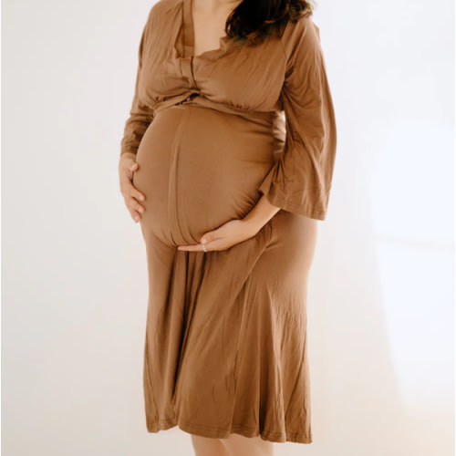 Amelia Labor & Postpartum Gown in Caramel – Lila