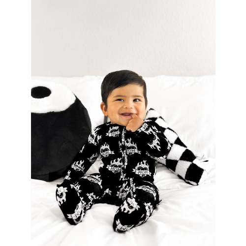 Bamboo Zippy Sleeper in Mad Love For My Mama [Midnight Edition]