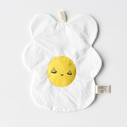 ORGANIC CRINKLE TOY - EGG — Zuri&Francis