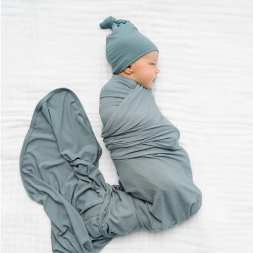 Ford Ribbed Newborn Hat Bundle (Gown)