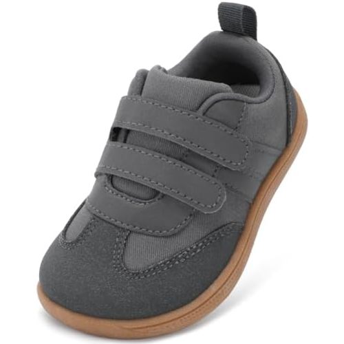 Toddler Wide Toe Box Shoes Size 4