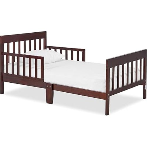 Dream On Me Finn Toddler Bed in Espresso, Greenguard Gold and JPMA Certified, Non-Toxic Finish, Made of Sustainable New Zealand Pinewood, Wooden Nursery Furniture