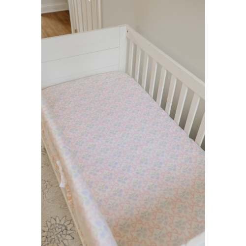 Hydrangeas and Bows Crib Sheet