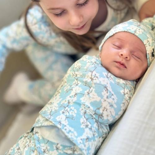 Norani Baby Snugababe Sleep Pod with Arm Inserts - Cherry Blossoms