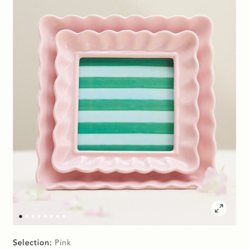 Maeve Scalloped Stoneware Picture Frame | Anthropologie 4x4