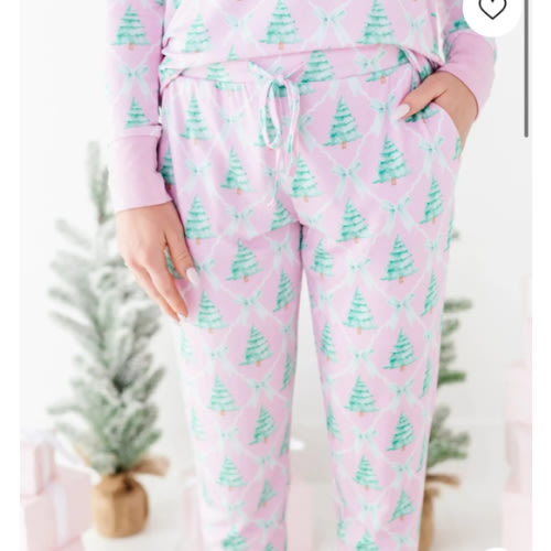 Un-fir-gettable Women's Pants