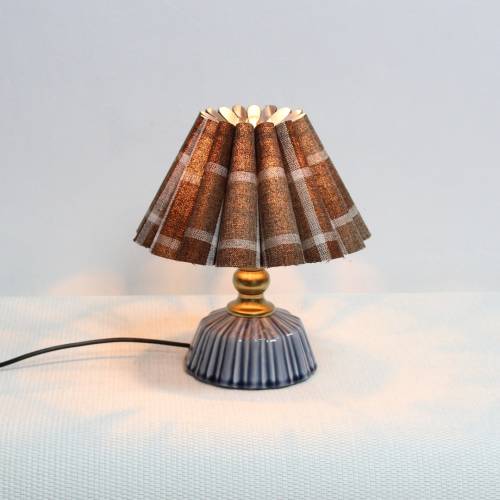 Duzy handmade brown plaid and acrylic with ceramic lamp for home decor-87#, 110-240V/50-60Hz, Using Worldwide