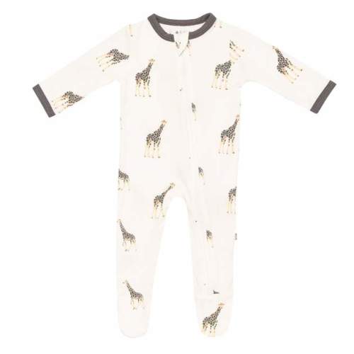 Printed Zippered Footie in Giraffe
– Kyte BABY