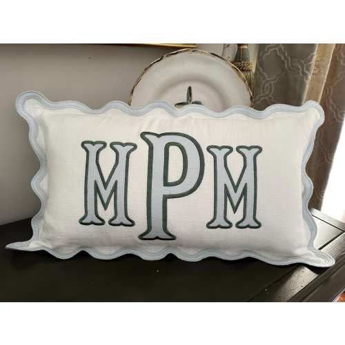 12x20 Applique Name Pillow, Personalized Scallop Pillow, Personalized Pillow, Monogram Scallop Pillow, Custom Nursery Pillow, Dorm Pillow