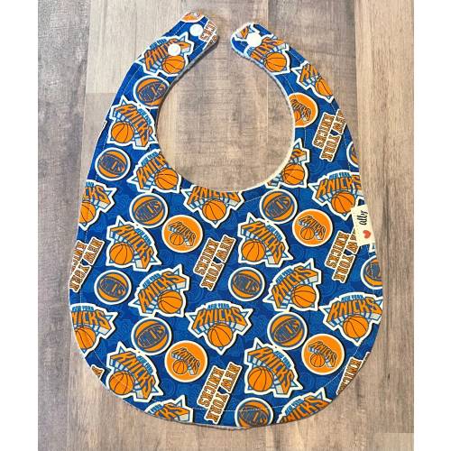 New York Knicks baby bib, NBA, blue & orange, basketball, adjustable snaps, sports fan, drool bib, team bibs