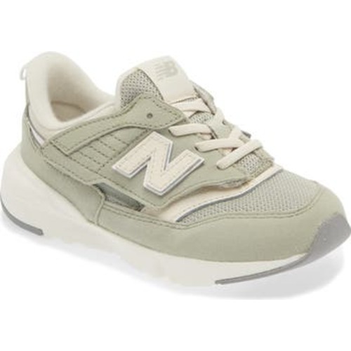 997R Hook & Loop Sneaker, 5 M