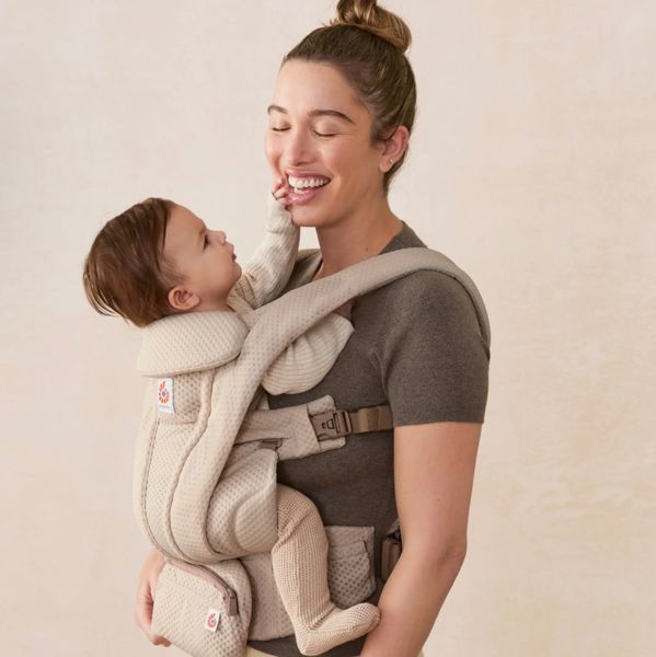 Shop Omni Deluxe Baby Carrier - NEW CARRIER | Ergobaby