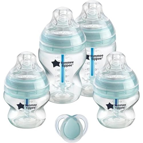 Tommee Tippee Anti-Colic Baby Bottle Newborn Starter Set, Slow Flow Breast-Like Nipples and Unique Anti-Colic Venting System
