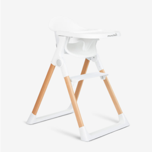 Float™ Foldable High Chair | Munchkin