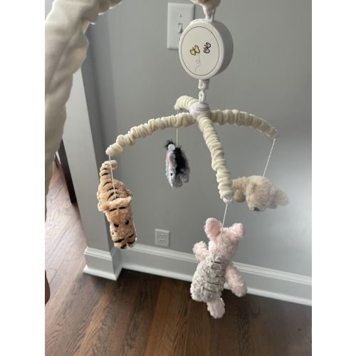 Baby Classic Winnie The Pooh Musical Plush Crib Mobile Works Great EUC