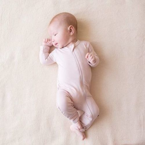 Kyte Baby Zippered Romper In Blush