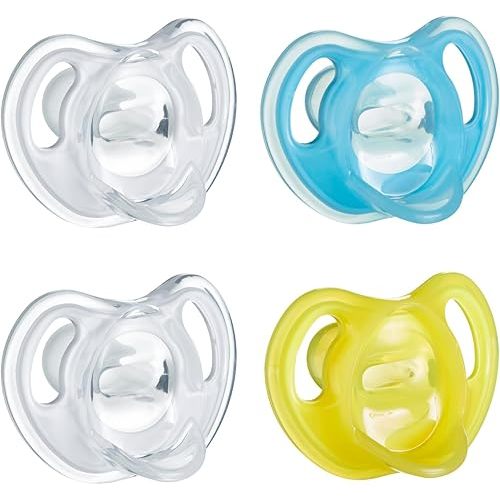 Tommee Tippee Ultra-Light Silicone Pacifier, Symmetrical One-Piece Design, BPA-Free Silicone Binkies, 6-18m, 4-Count