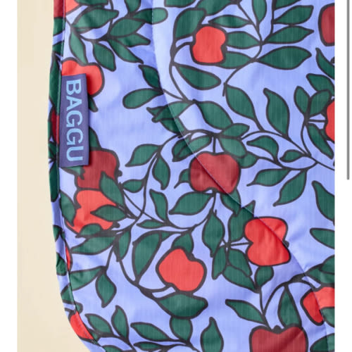 BAGGU Puffy Picnic Blanket