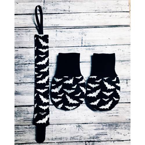 Gothic Goth Bats Newborn No Scratch Mitts Pacifier Clip Spooky Baby