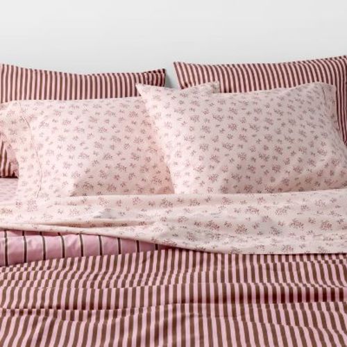 Twin/Twin Extra Long Percale Sheet Set Ditsy Floral Pink - The Hollister Collection at Target