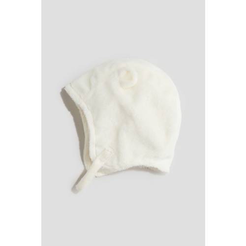 PILE BONNET WITH EAR APPLIQUÉS