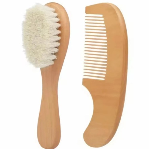Cepillo/peine de madera RN