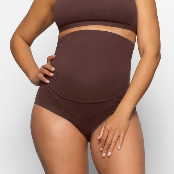 FITS EVERYBODY MATERNITY PUMPING SCOOP BRALETTE | COCOA | SKIMS
