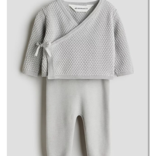 2-PIECE KNIT CARDIGAN AND PANTS SET